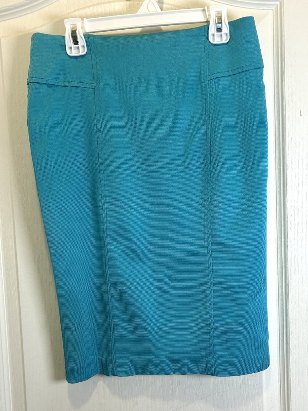 LE CHATEAU: Turquoise Straight Skirt Size 3 | 4